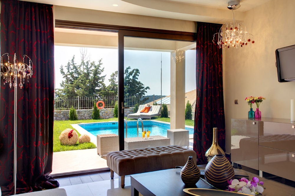 Royal Villa, Private Pool - Photo 19