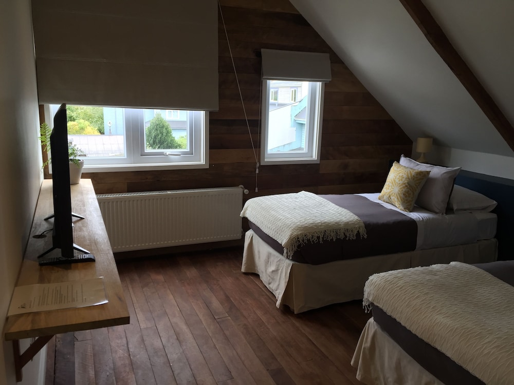Standard Twin Room photo 1