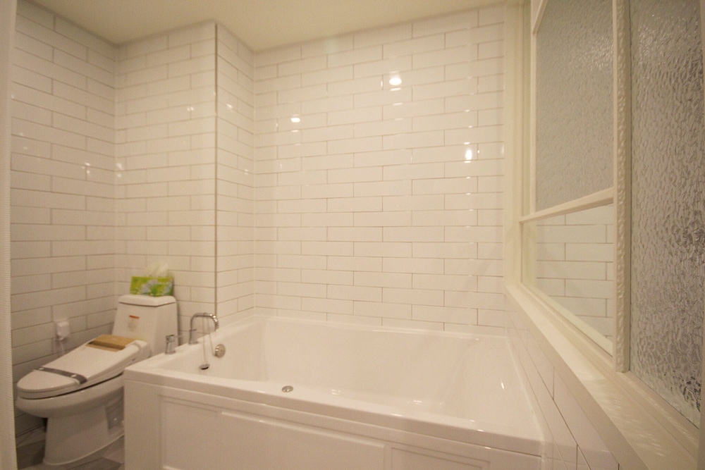 Deluxe Double Room, Non Smoking - Photo 14