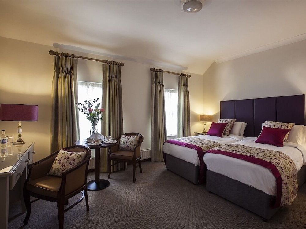 Twin Room, Ensuite photo 1