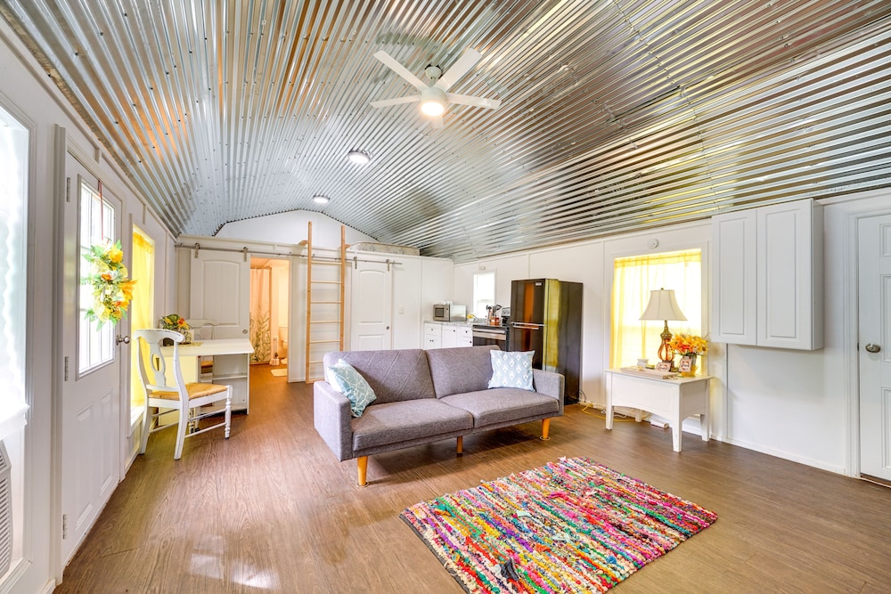 House (2 Bedrooms) photo 1
