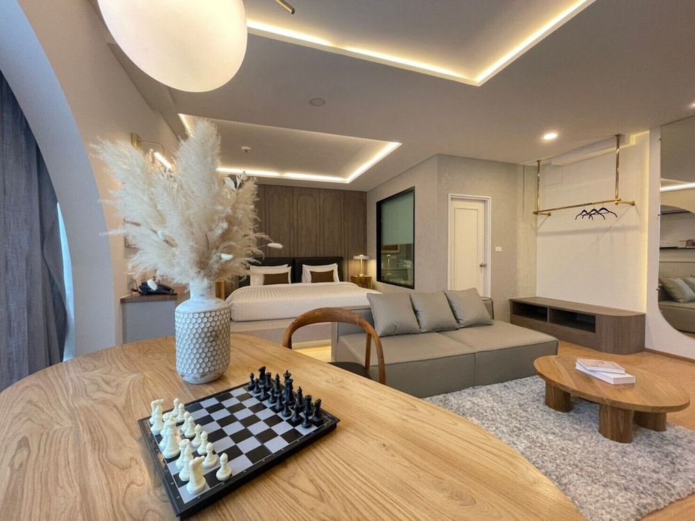 Cozy Suite - Photo 1