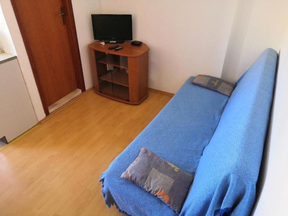 Apartment (Igor - near center - A3-Pharos(2+1)) photo 1