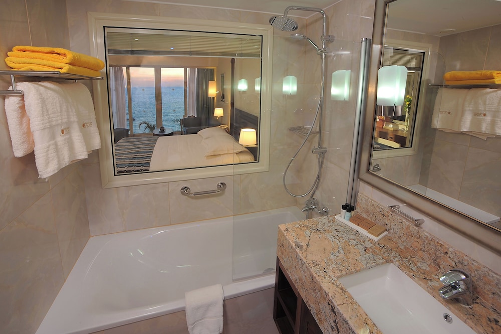 Superior Room, Sea View photo 3