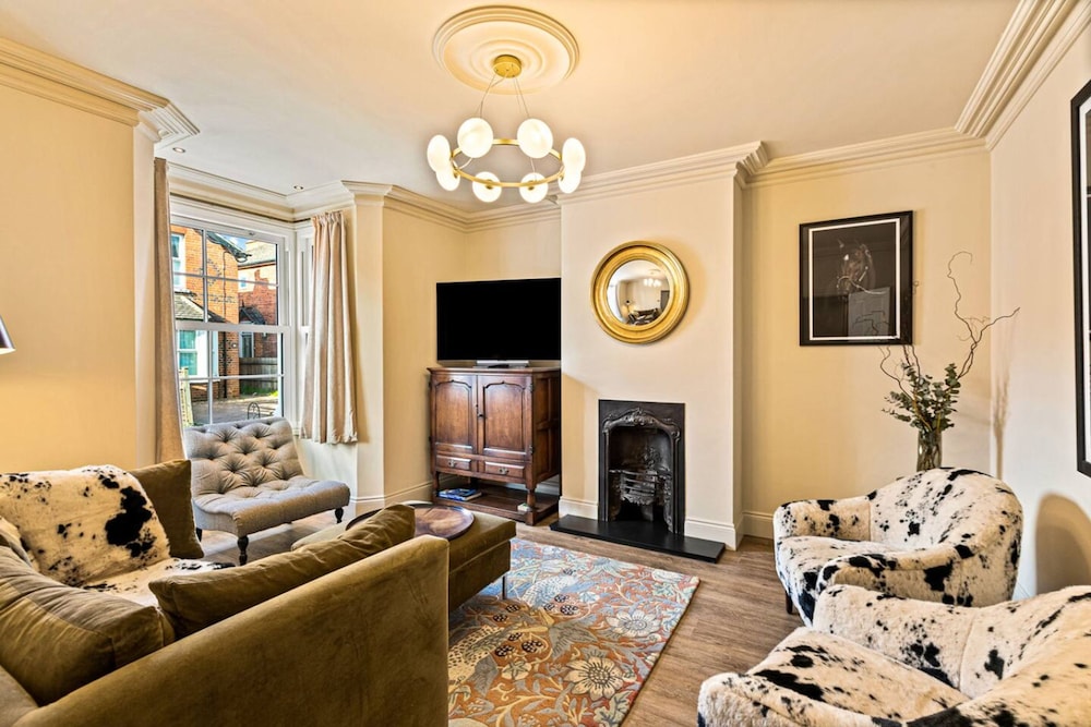 House photo 2