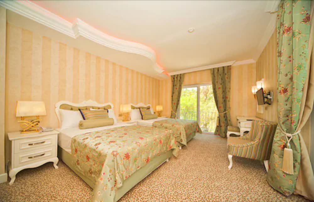 Superior Room, 2 Double Beds