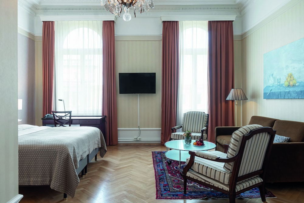 Junior Suite - Photo 10