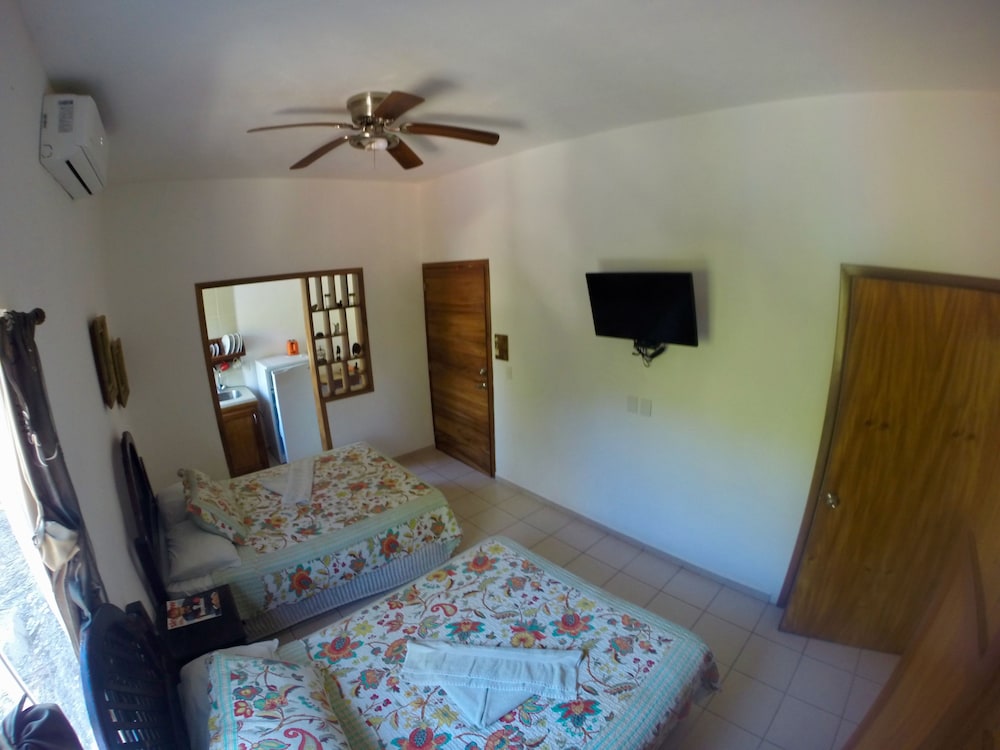 Standard Cottage, Kitchenette photo 2