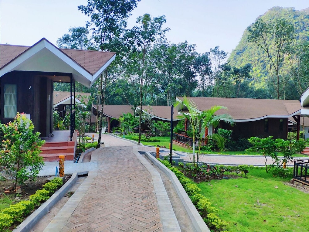 Residence Deluxe photo 2