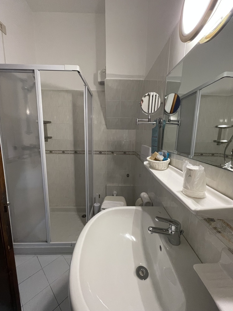 Standard Double Room, Terrace - Photo 3