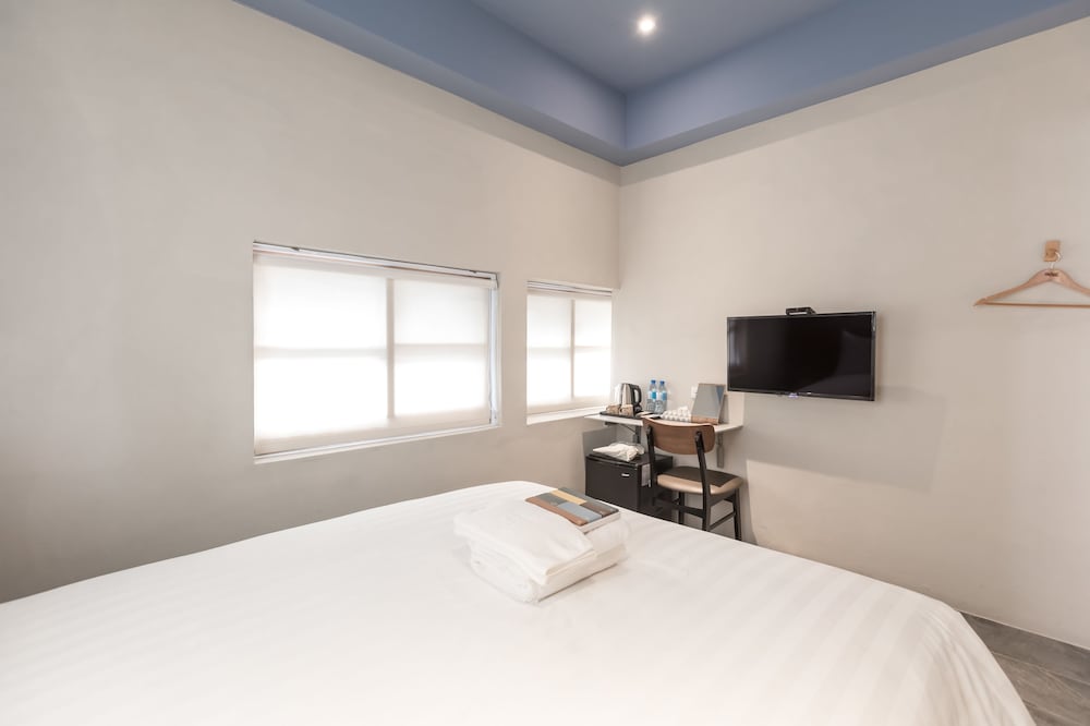 Standard Double Room, 1 Double Bed - Photo 13