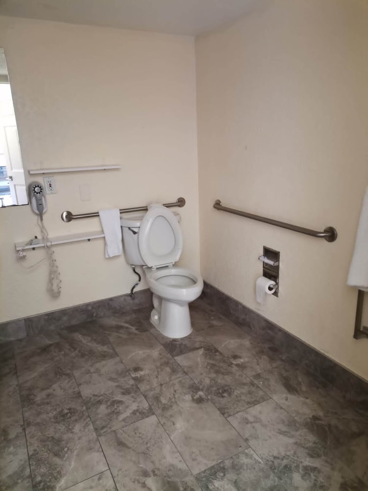 Super 8 by Wyndham San Antonio Near SeaWorld Ingram Park, Foto 4