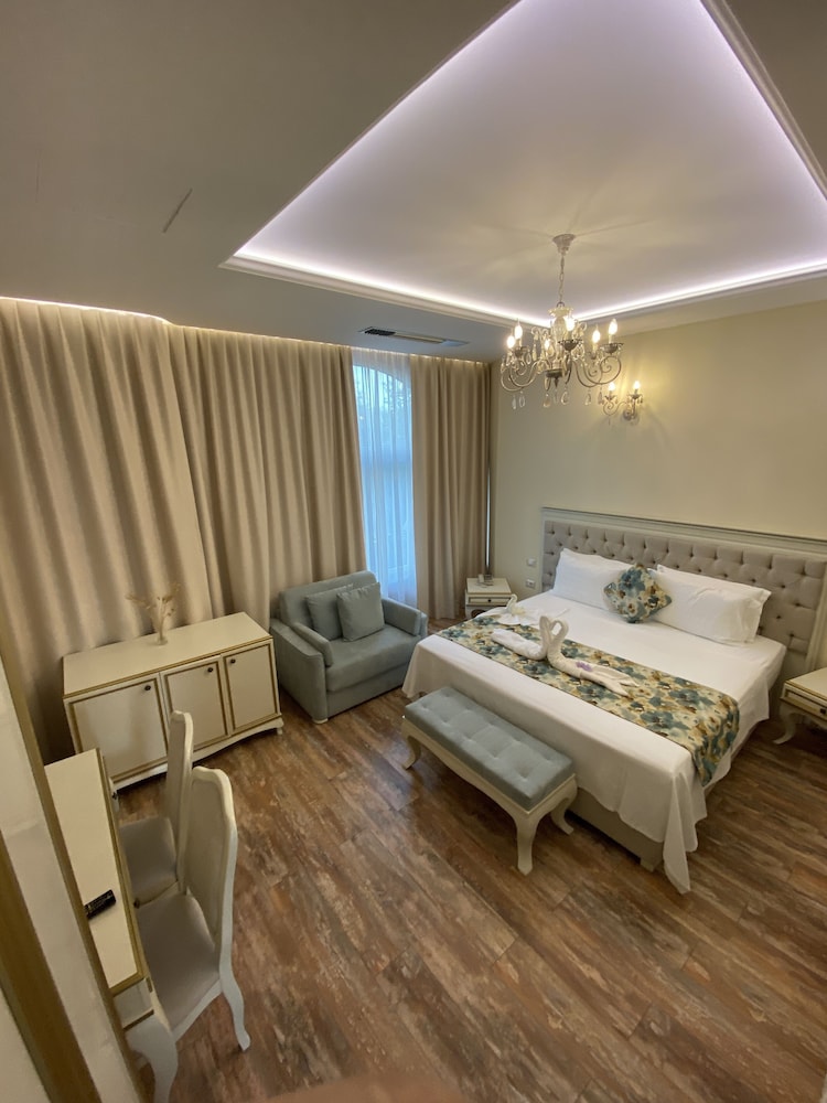 Royal Double Room, Non Smoking