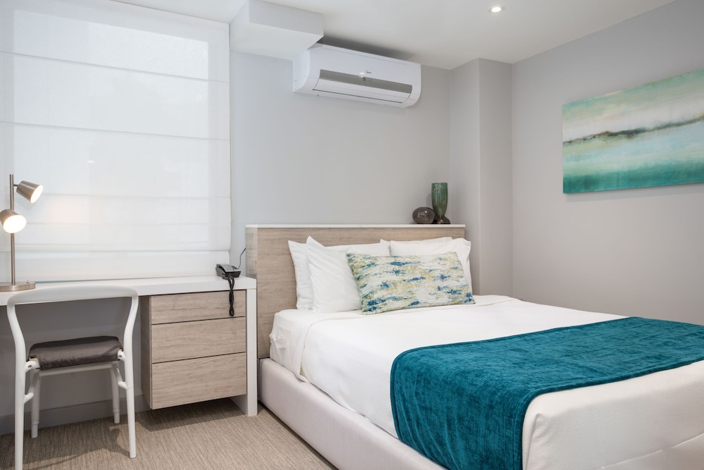 Standard Room, 1 Queen Bed, Accessible