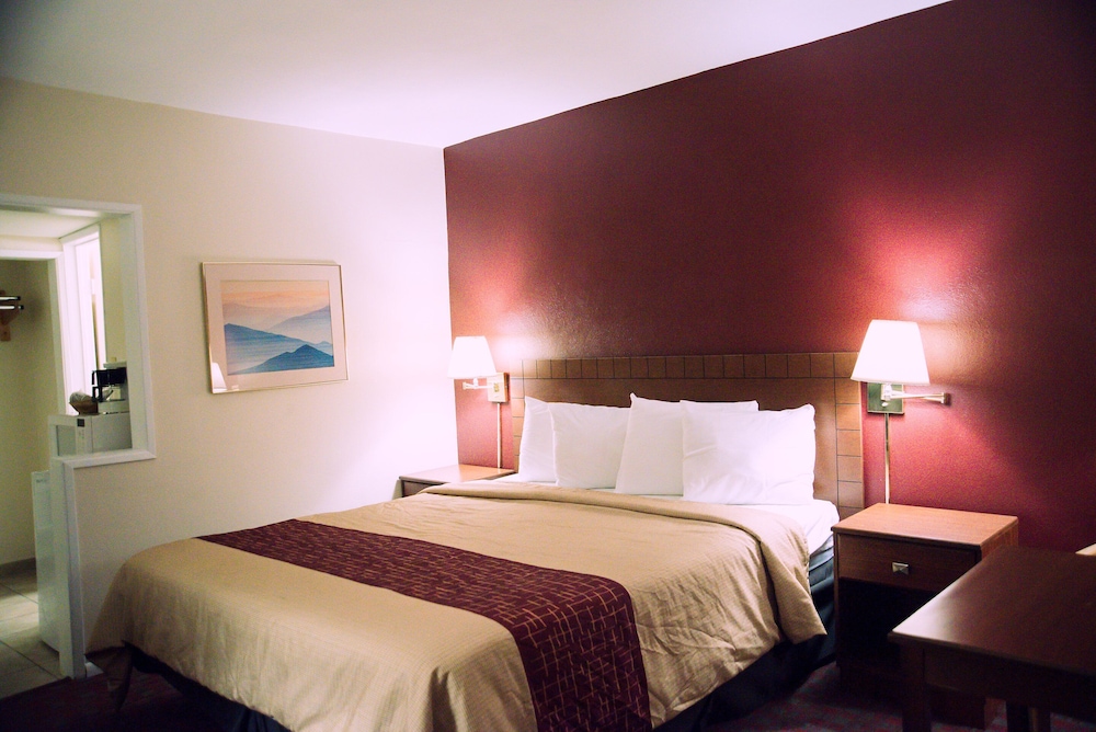 Superior Room, 1 King Bed, Non Smoking - Photo 2