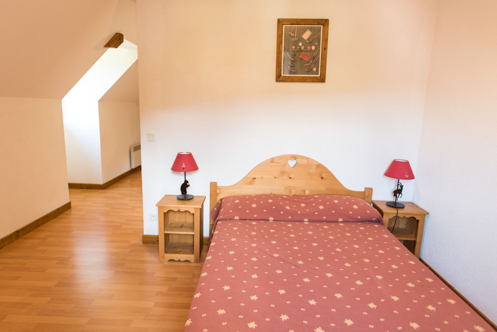Appartement 4 pièces avec coin nuit 12 personnes photo 3