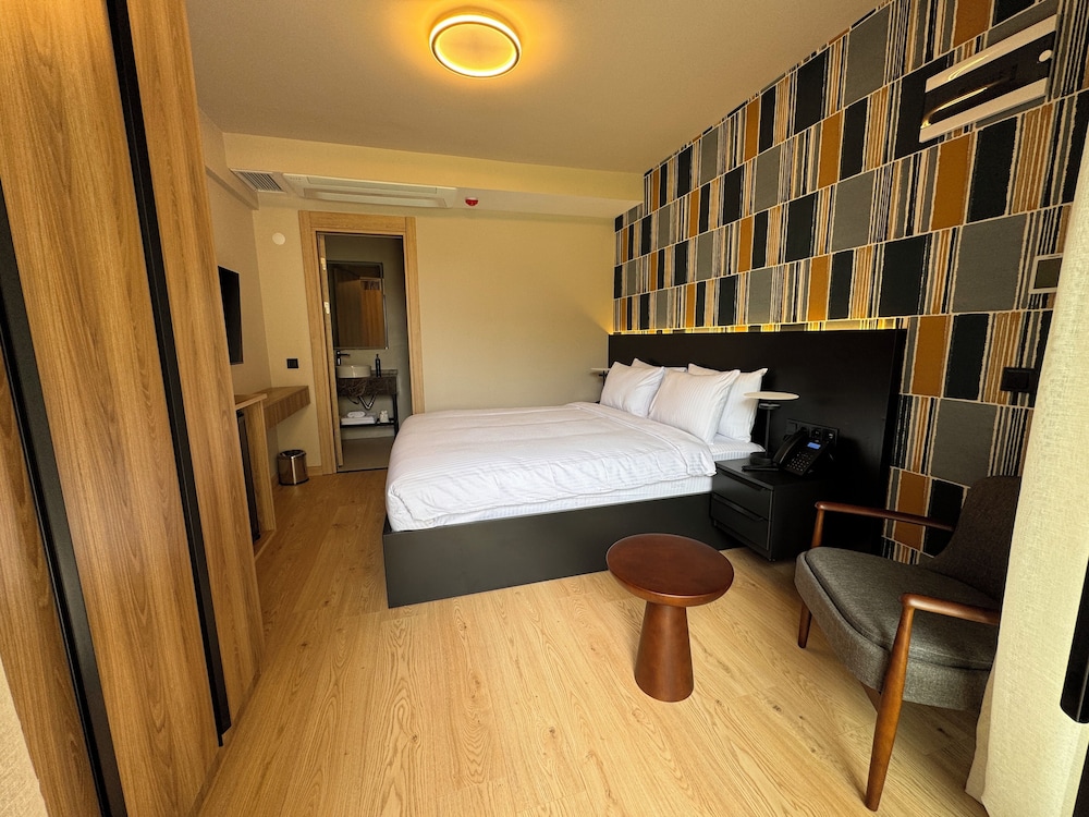 Executive Room photo 1
