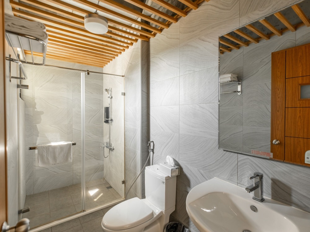 Double Room, Balcony - Photo 7