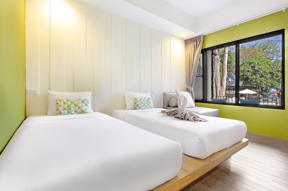 Signature Deluxe Twin Room photo 1