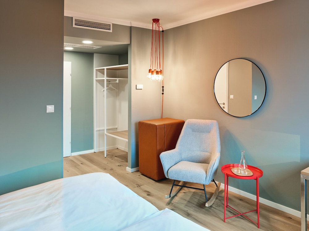 Economy Room - Photo 2