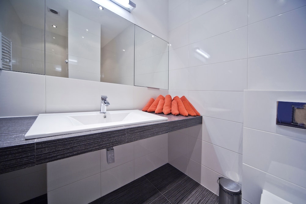 Apartment, 1 Bedroom, Balcony - Photo 29
