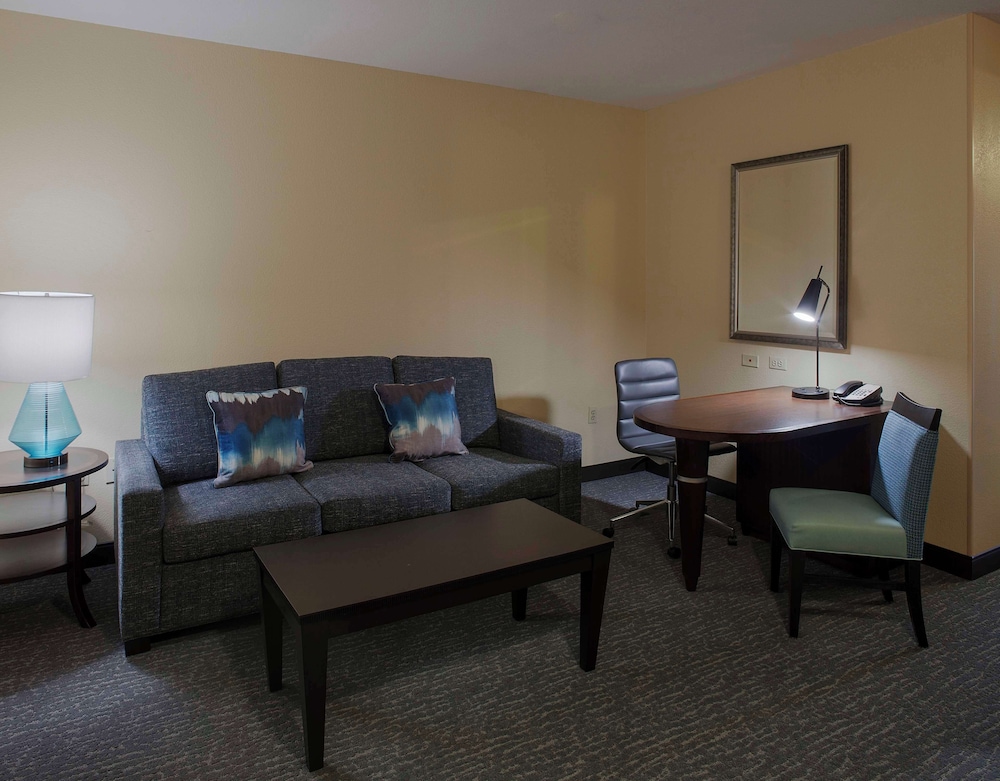 Room, 2 Queen Beds, Accessible, Bathtub (Mobility & Hearing) - Photo 6