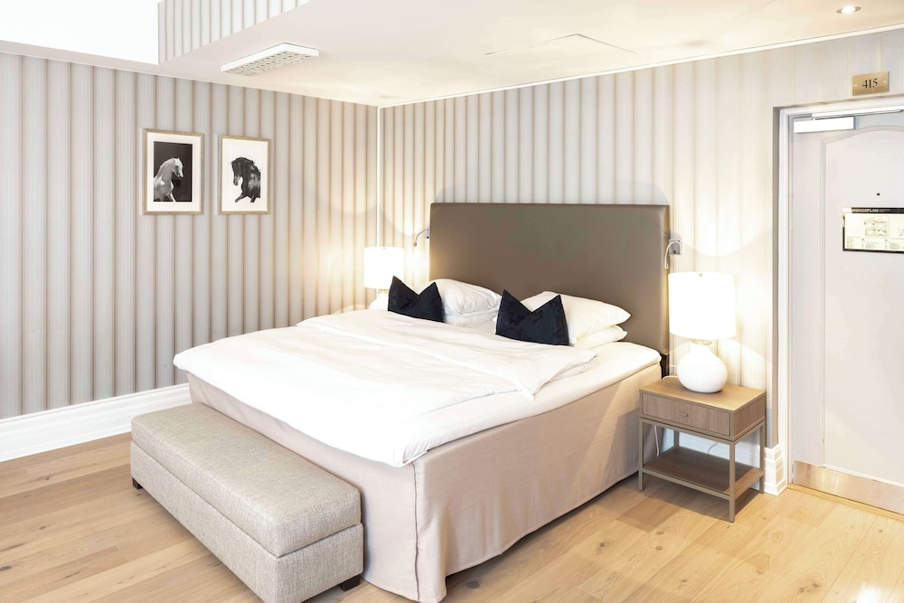 Deluxe Twin Room - Photo 3