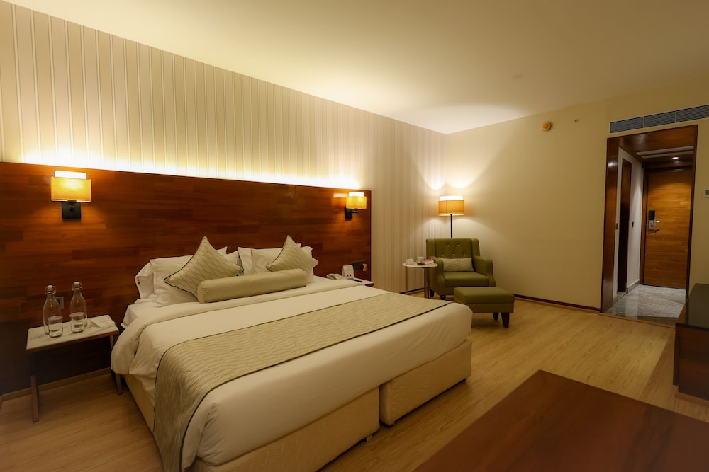 Executive Room - Photo 4