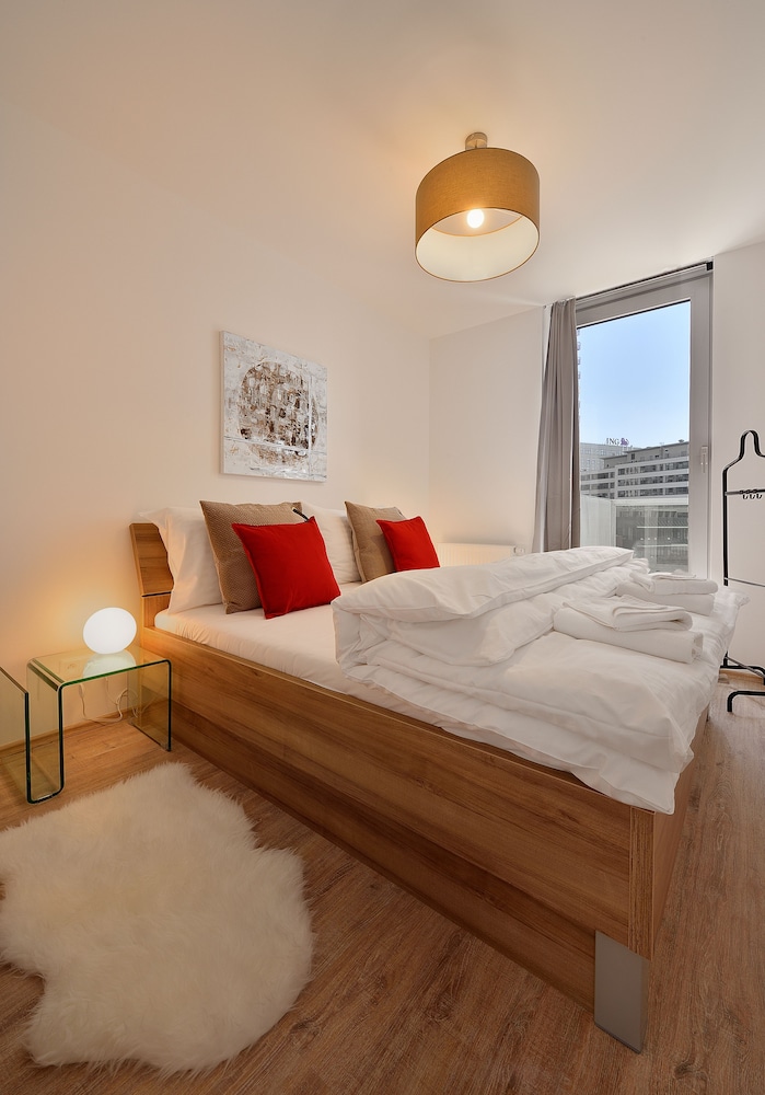 Deluxe Room, 1 Bedroom, City View