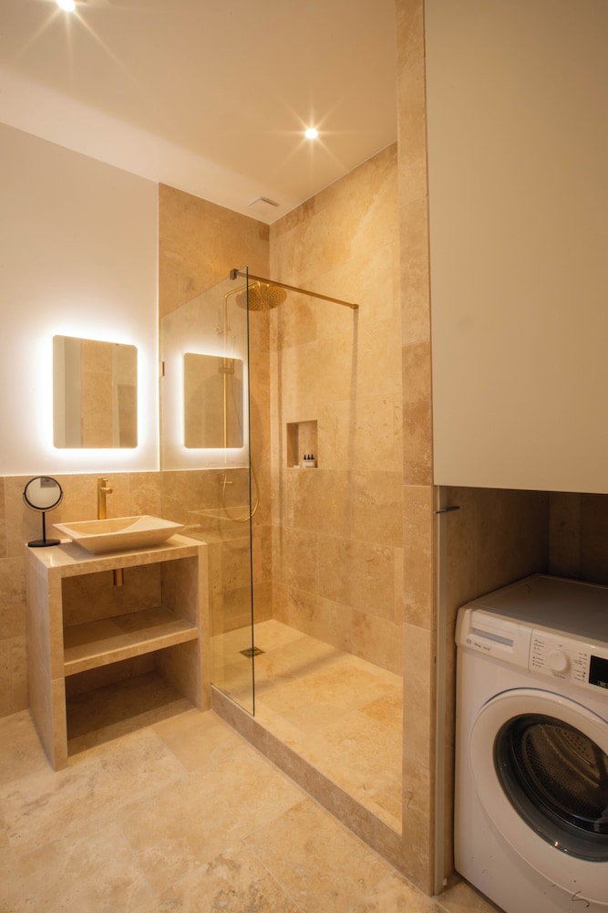 Superior Apartment photo 3