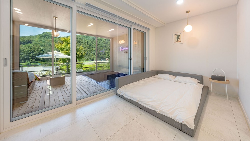 Basic Room, 1 Bedroom (poolvilla(random1)) - Photo 9