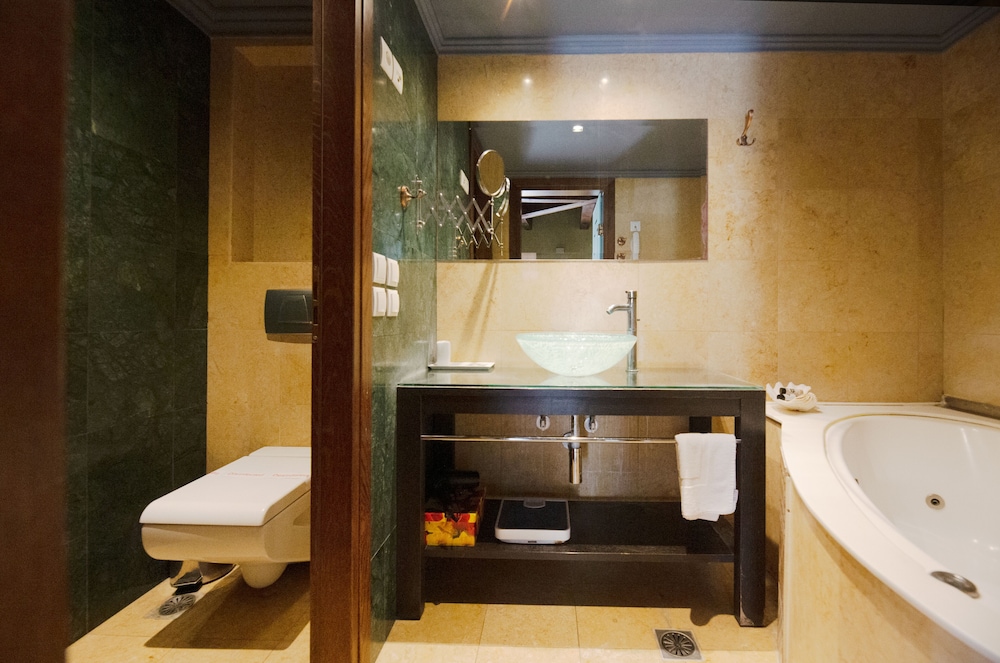 Comfort Suite - Photo 6