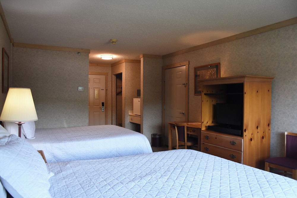 Standard Room photo 2