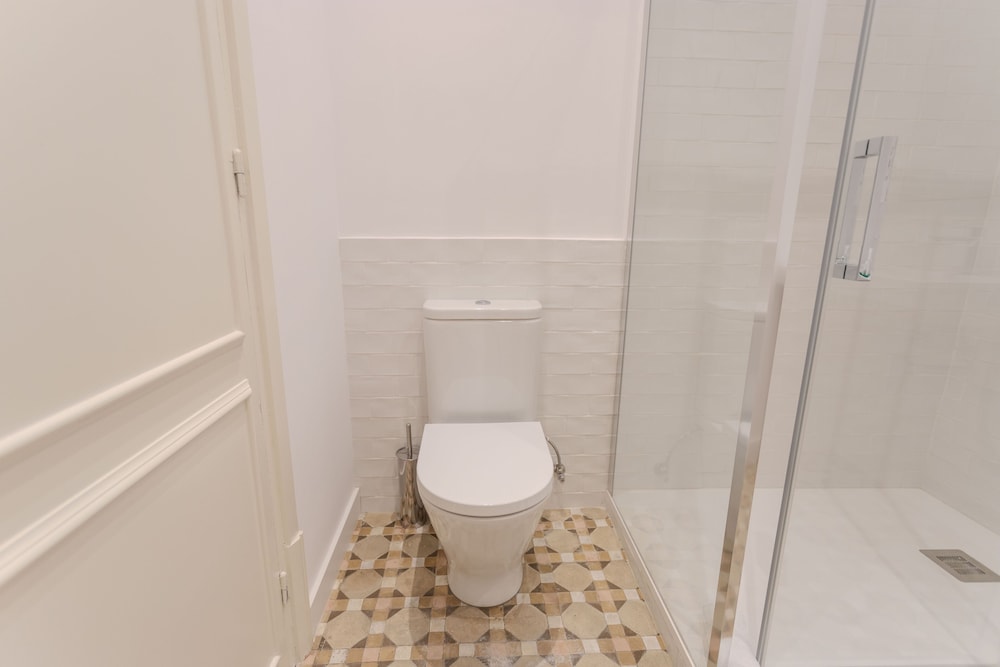 Comfort Apartment, 2 Bedrooms, 2 Bathrooms, City View photo 2