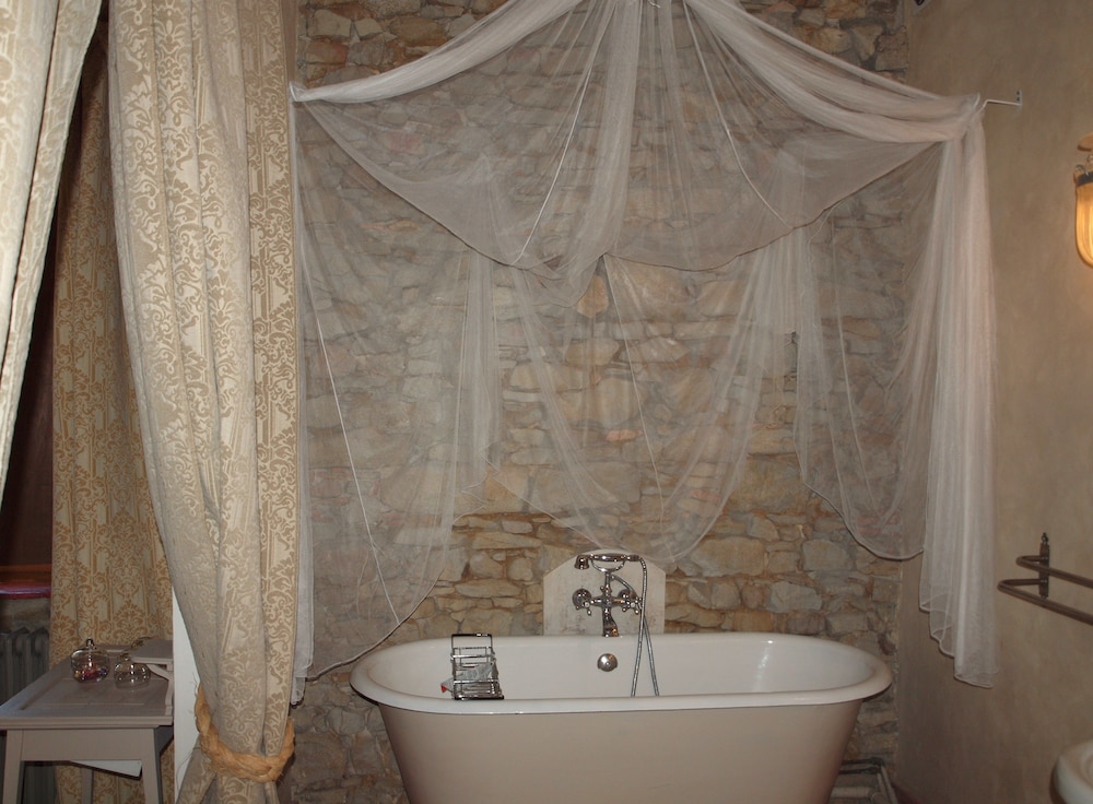 Suite (4 People) photo 3