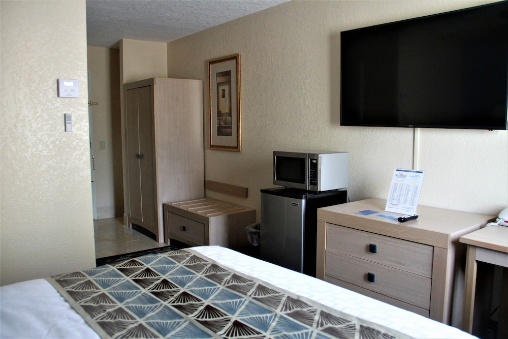Room, 1 Queen Bed, Accessible, Non Smoking - Photo 1