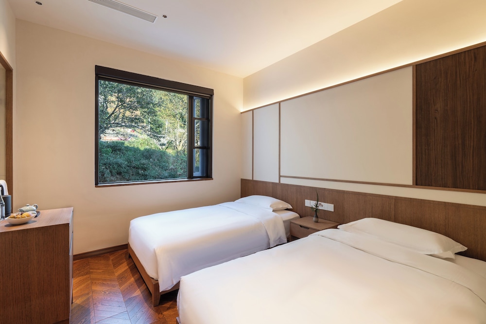 Twin Room, Hill View photo 3