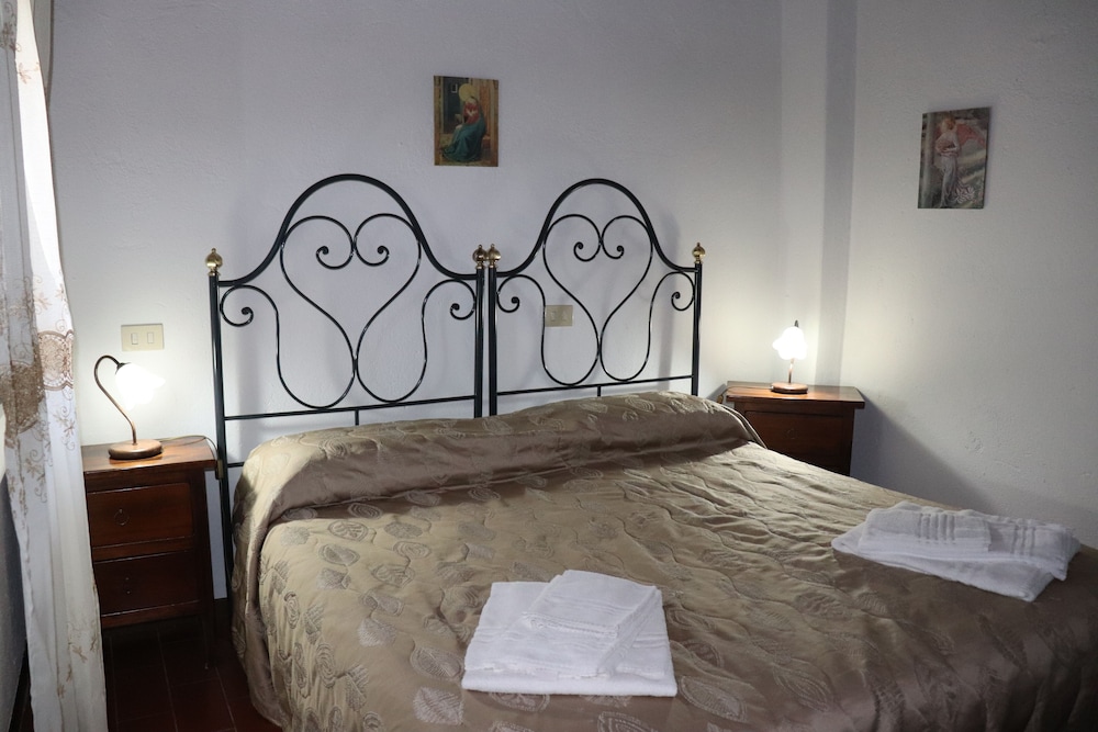 Luxury Apartment, 2 Bedrooms, Fireplace, Valley View photo 2