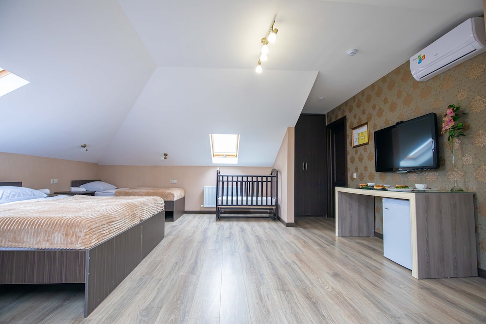 Family Quadruple Room