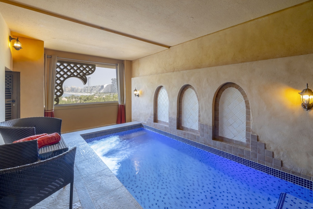 Suite, 1 Bedroom, Private Pool, City View thumbnail 5