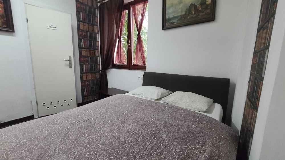 Basic Double Room (1) - Photo 1