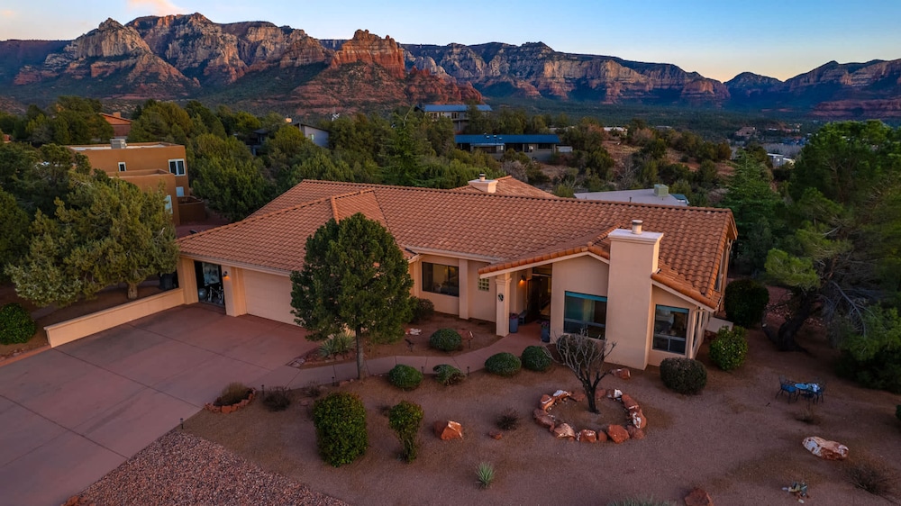 5 Bed 3 Bath Uptown Sedona-game Room-sauna-cold Plunge-jacuzzi-gym, Φωτογραφία 61
