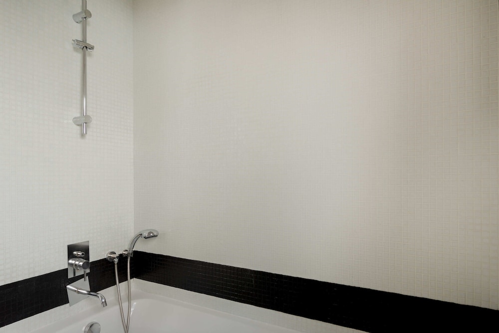 Design House photo 3