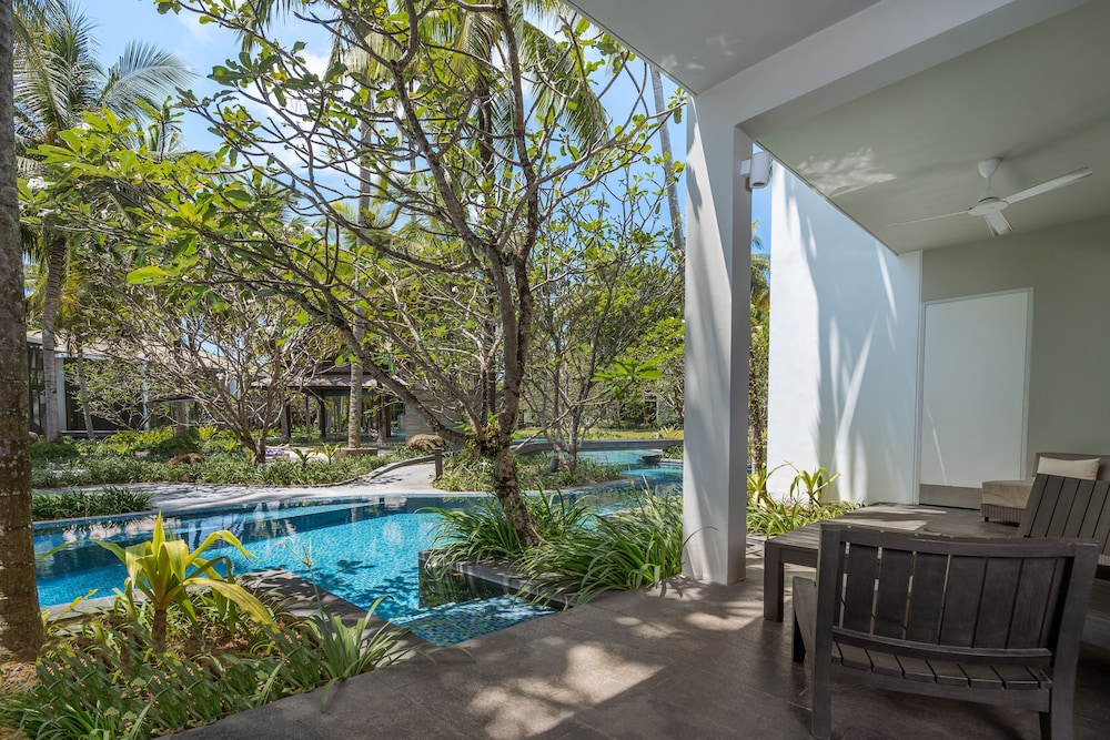 Lagoon Suite photo 2