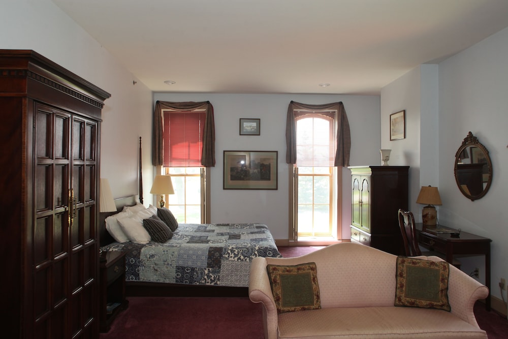 Oak Suite photo 3