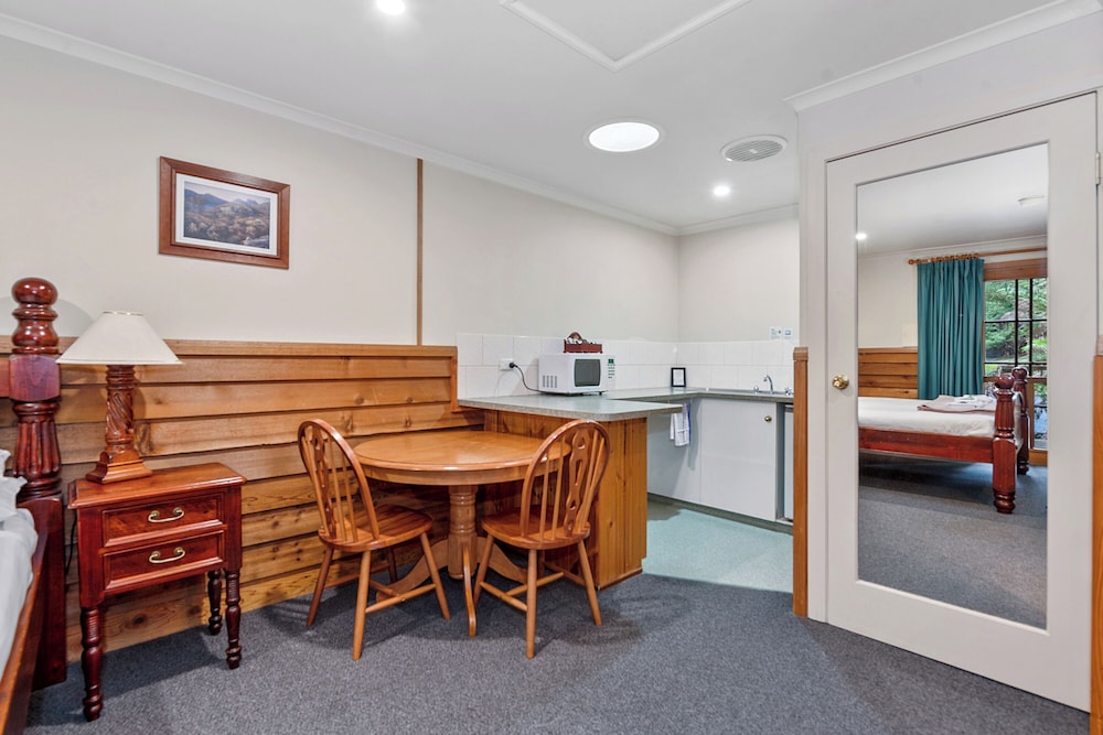 Standard Cabin, Non Smoking (Dragon Fly Suite) photo 3