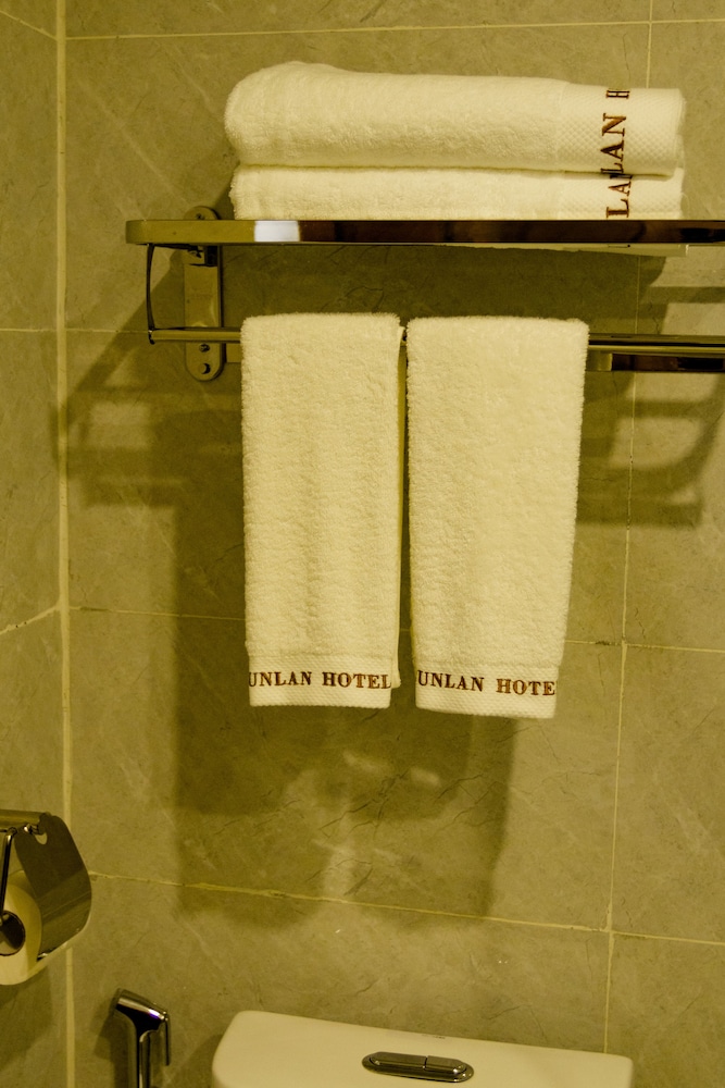 Deluxe Double Room, 1 Queen Bed - Photo 5