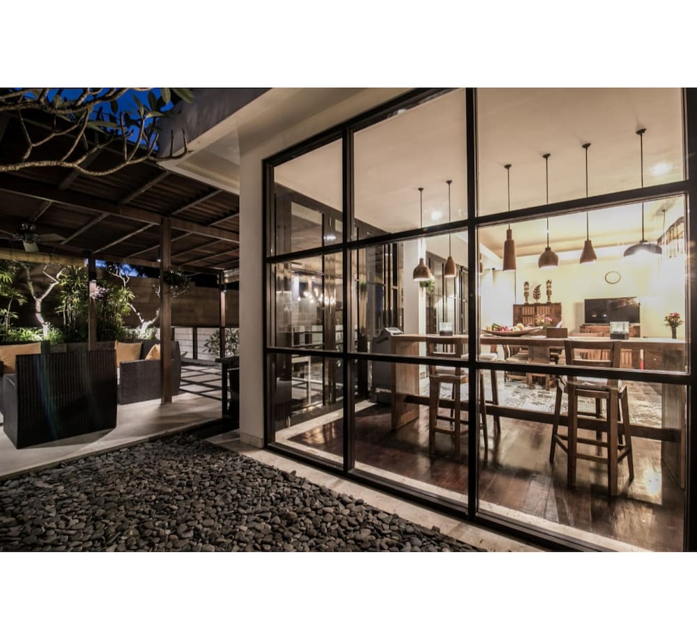 Villa, 4 Bedrooms - Photo 15