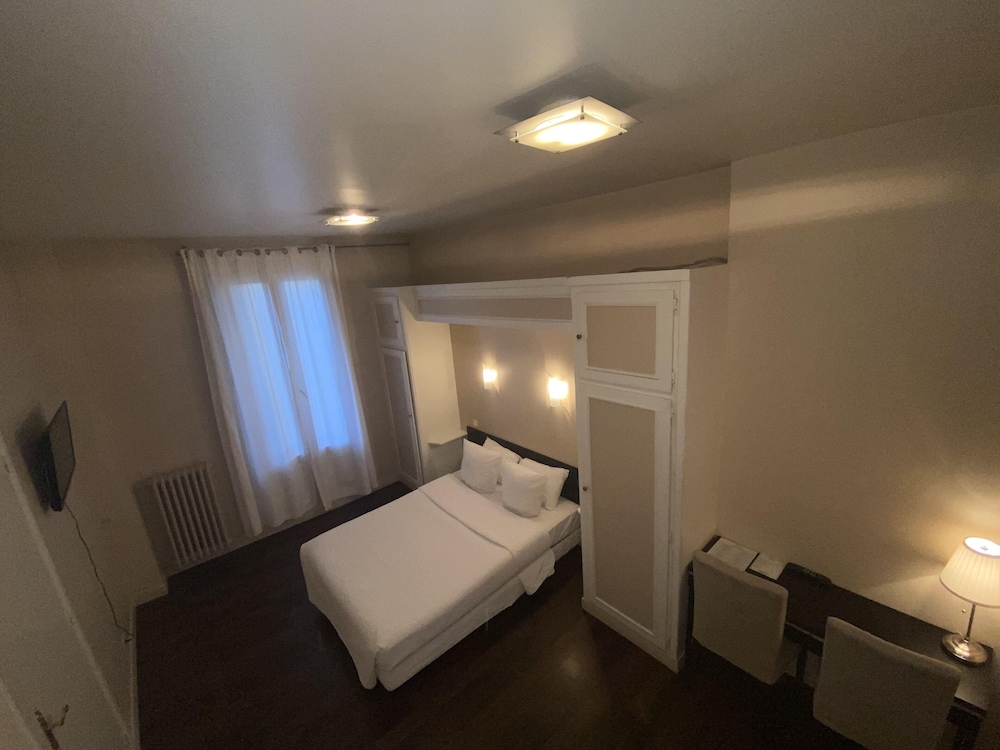 Superior Double Room, Accessible photo 1