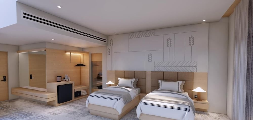 Suite, City View